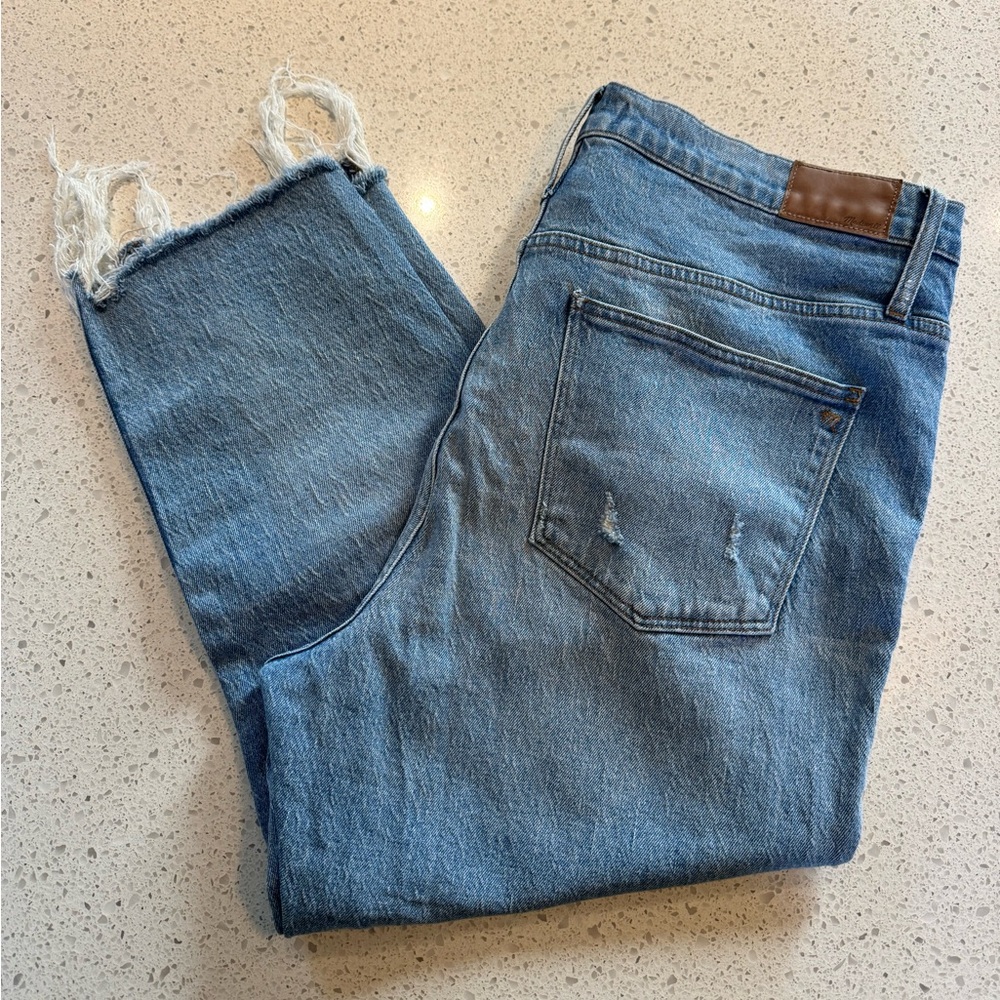 Madewell Classic Straight Jean, size 34 petite
